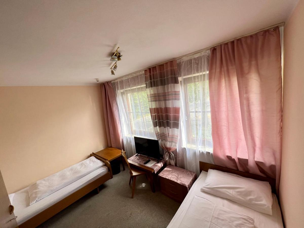 Hotel-Gasthof Deutschmeister Donauwörth Eksteriør bilde
